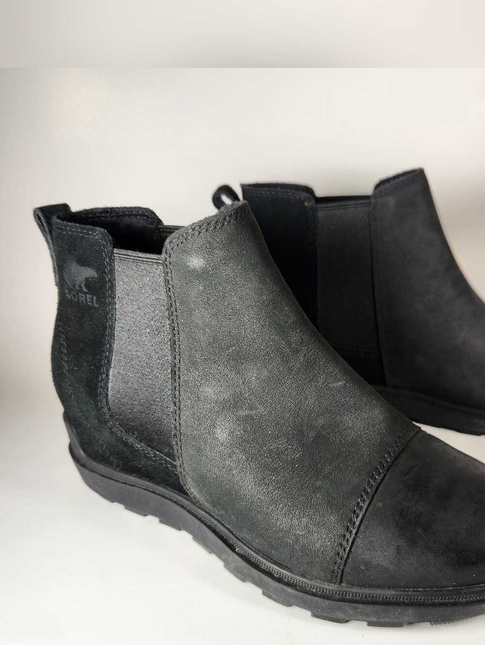 SOREL Women's Evie II Chelsea Boot Size 6.5 Black Leather Wedge Shoe